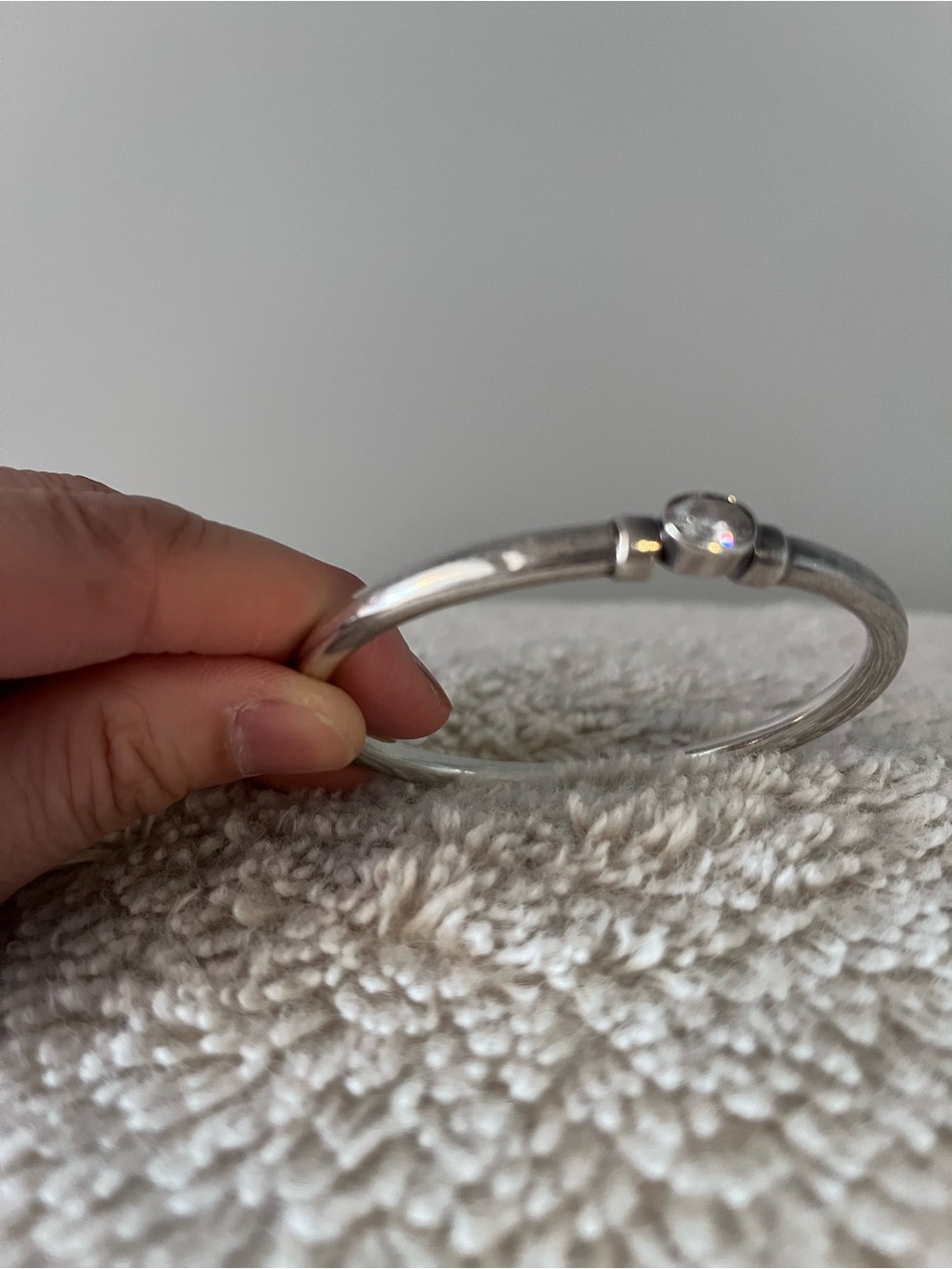 Sterling and White Topaz bangle bracelet - Picture 4 of 4